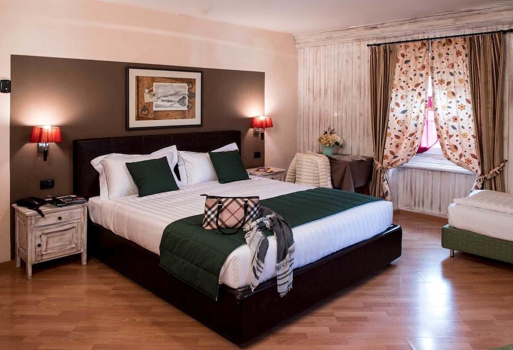 ליביניו Hotel Alpina מראה חיצוני תמונה